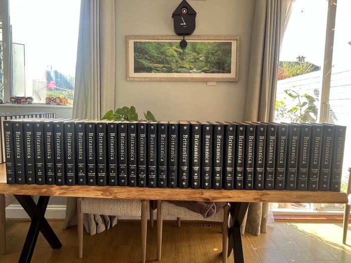 Encyclopaedia Britannica 54Volume Collection Limited Constitution Edition