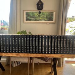 Encyclopaedia Britannica 54Volume Collection Limited Constitution Edition