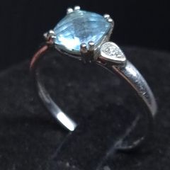 Vintage 9ct White Gold Aquamarine Diamond Ring Size 58
