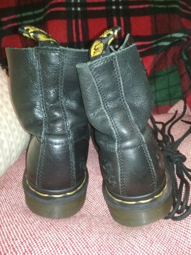 Dr Martens  size 6 UK 39 EU brown