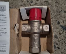 3/4" Thermostatic Mixing valve