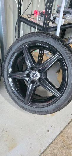 Alloy wheels any tyres 225 /45 R18