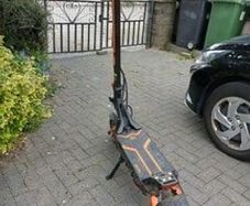 Kugo G3 Pro Electric Scooter - FOR PARTS ONLY