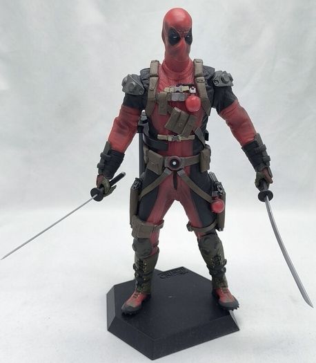 Deadpool Collectible Figurine by Crazy Toys  Mint Condition  Unboxed