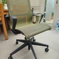 herman miller setu office chair