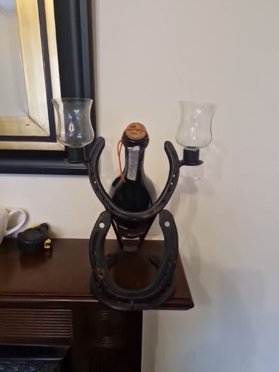 candleholder wineholder