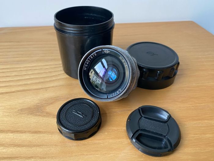 Mir-1 Silver Grand Prix Brussel 2.8/37 wide-angle lens M39 mount SLR Early