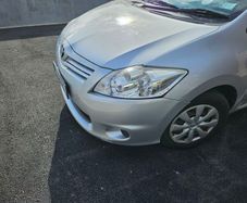 2011 Toyota Auris
