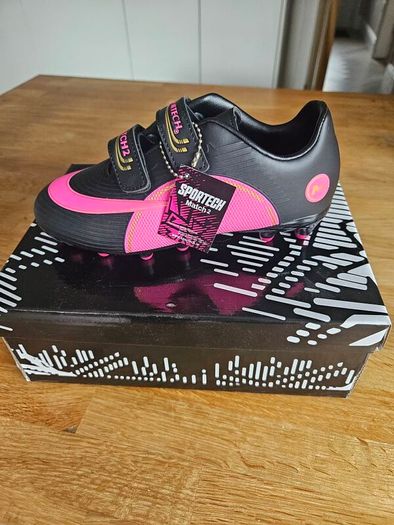 Football boots size 13