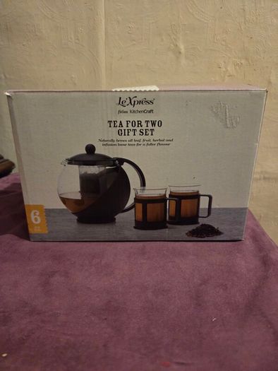 Brand New Tea for Two Gift set