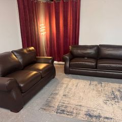 Stunning 3+2 Real Leather Sofa Set  Fully Refurbi