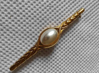 brooch