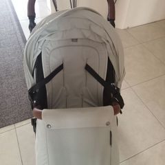 Good as new, only used a few times.