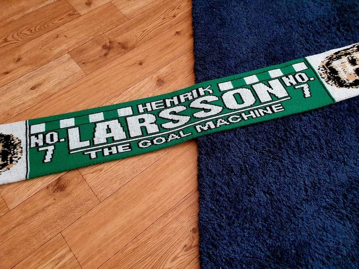 Henrik Larsson No.7 The Goal Machine Scarf - Celtic Legend