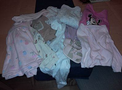 Baby clothes bundle 9 to 12 months