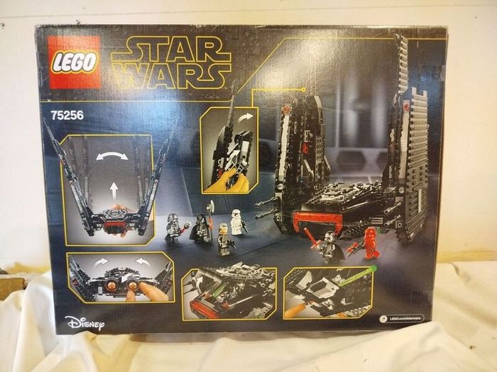 Lego 75256 Kylo Ren's Shuttle