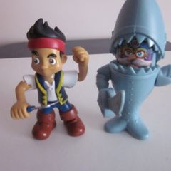 Jake and the Neverland Pirates Figures Jake and Shark