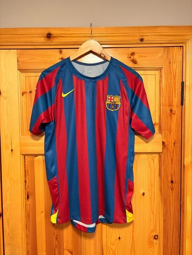 2006 Ronaldinho Barcelona Champions League Replica Retro Jersey