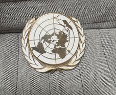 Un
