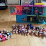 Lol Dolls, Lol Dollhouse And Cafe Bundle Image 5