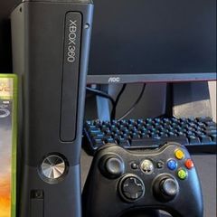 Xbox 360 250GB With Controller