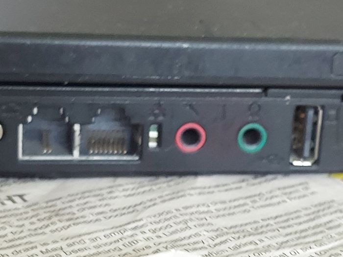 Lenovo T60p IBM Thinkpad, in excellent cosmetic condition, Battery is Good but states Error with Date & Time, and displays Lock Sign