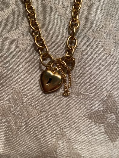 Italian Yellow Gold Bracelet 375 with heart lock