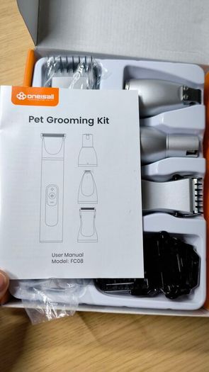 4-in-1 Dog & Cat Grooming Kit / Clipper
