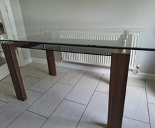 Glass top classic living room table.