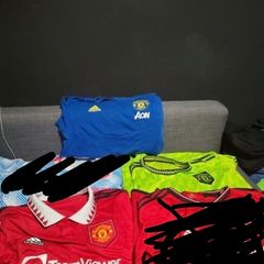 Manchester United bundles