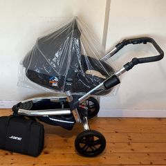 Jane Trider 3 Wheel Pushchair & Matrix Light 2 Travel System
