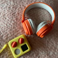Yoto Mini, Earphones + Travel Case