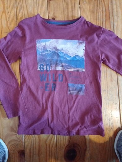 Age 9-10 Wine Coloured Long Sleeved Top