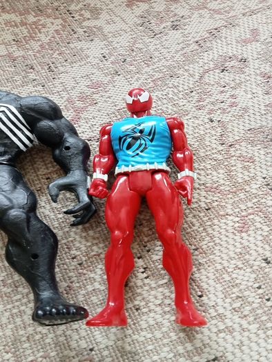 Spiderman and Venom Figures
