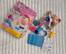 Play-Doh Slime Chewin' Charlie Slime Damaged Box Please see photos
