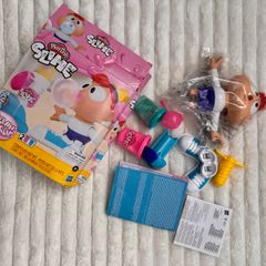 Play-Doh Slime Chewin' Charlie Slime Damaged Box Please see photos