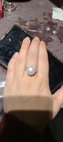 BNWT Perlaviva Genuine Large Freshwater Pearl with Crystals in Rhodium-Plated 925 Silver Ring
