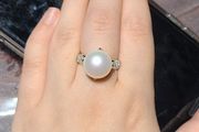 BNWT Perlaviva Genuine Large Freshwater Pearl with Crystals in Rhodium-Plated 925 Silver Ring