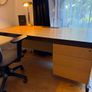 office desk Image 2