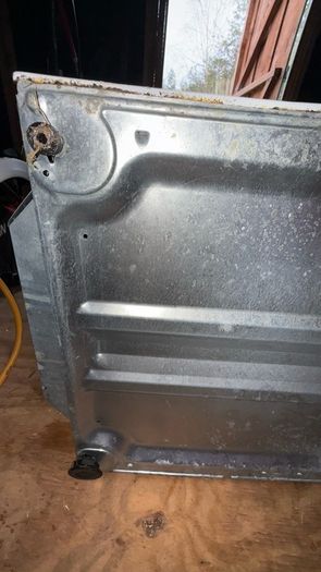 Electric stove and oven , 2 stands broken as seen in picture