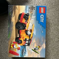 LEGO City Lifeguard Beach Rescue Truck Brand New