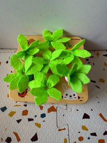 wooden toy sorting carrot game