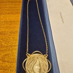 Vintage Sarah Coventry Carved Resin Lady Portrait Necklace
