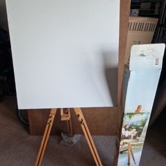 Easel
