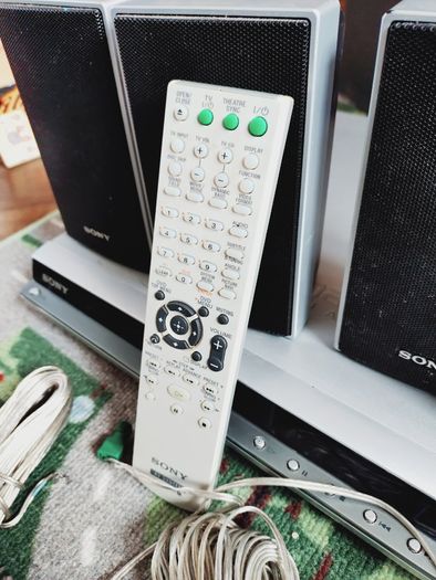 Sony DVD Home Theatre System DAV-DZ231