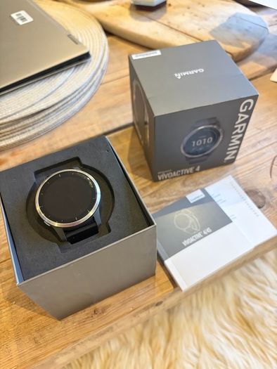 Garmin Vivoactive 4