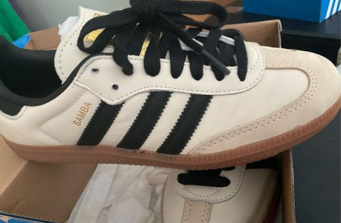 Cream and black adidas samba size 4.5 in box