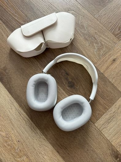 Apple AirPods Max