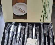 Belleek living steak set