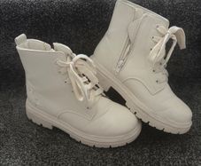 Cream boots